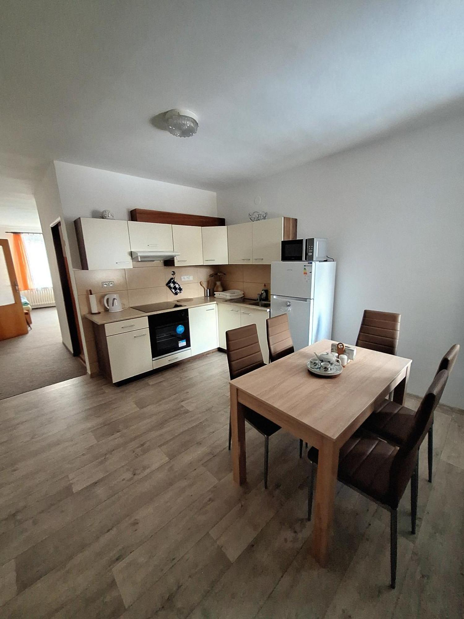 Apartman 254 ヤンスケー・ラーズニェ エクステリア 写真